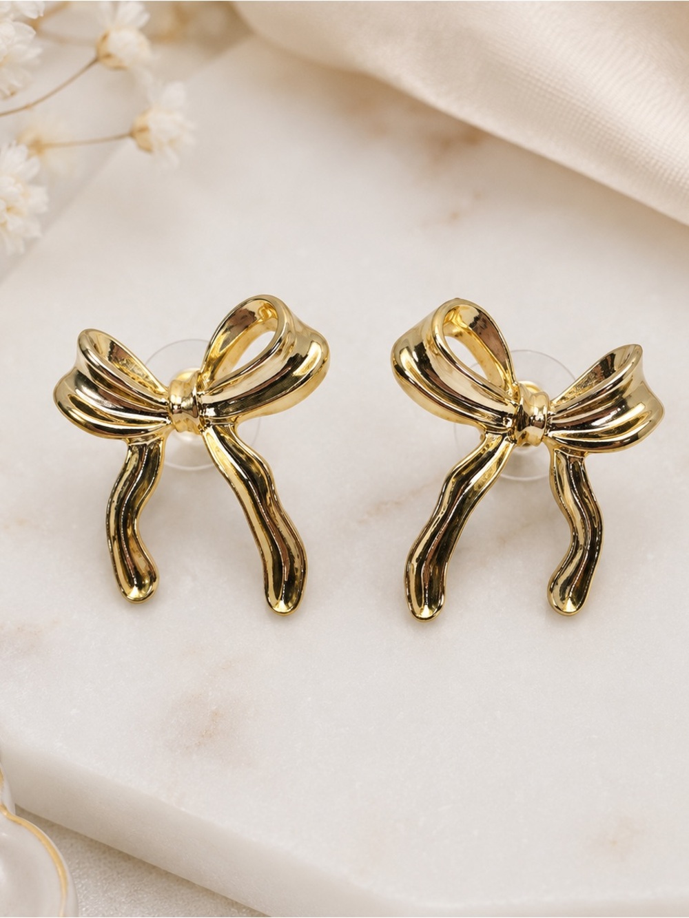 Gold Tone Bow Stud Earrings Ribbon Coquette Feminine Cute Preppy 1”